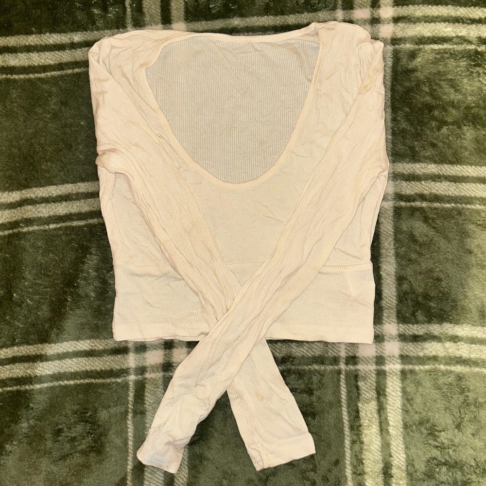SHEIN Cream Long Sleeve Tee